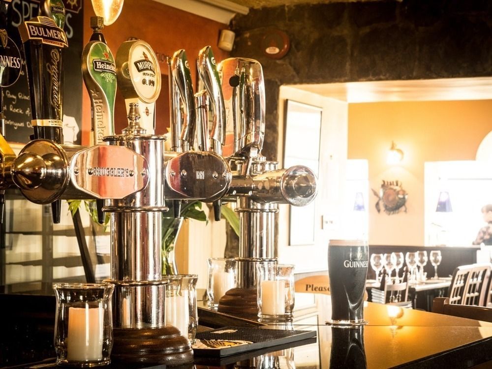 The Smugglers Inn Уотървил Екстериор снимка